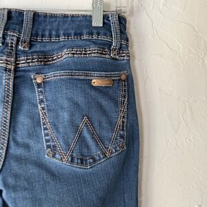 Wrangler Western Low Rise Bootcut Jeans Medium‎ Wash Size 3 Tall Cowboy